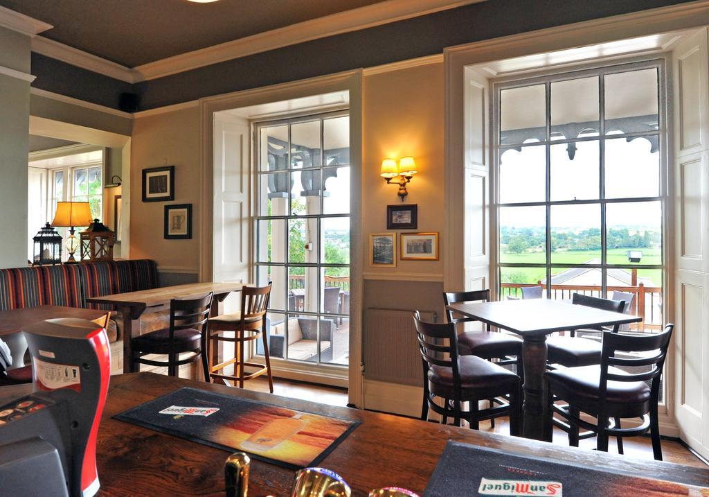 Royal Hotel By Greene King Inns Ross-on-Wye 외부 사진